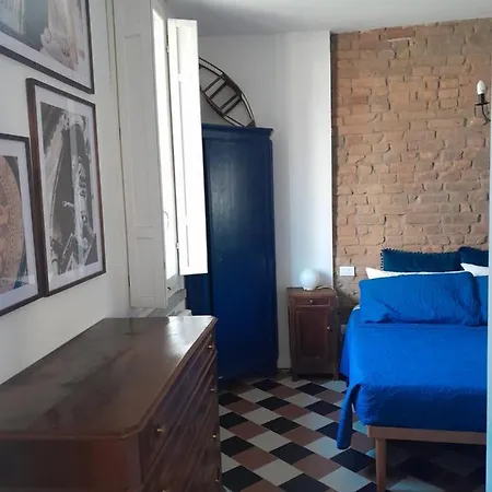 Ventisette Apartman Cremona